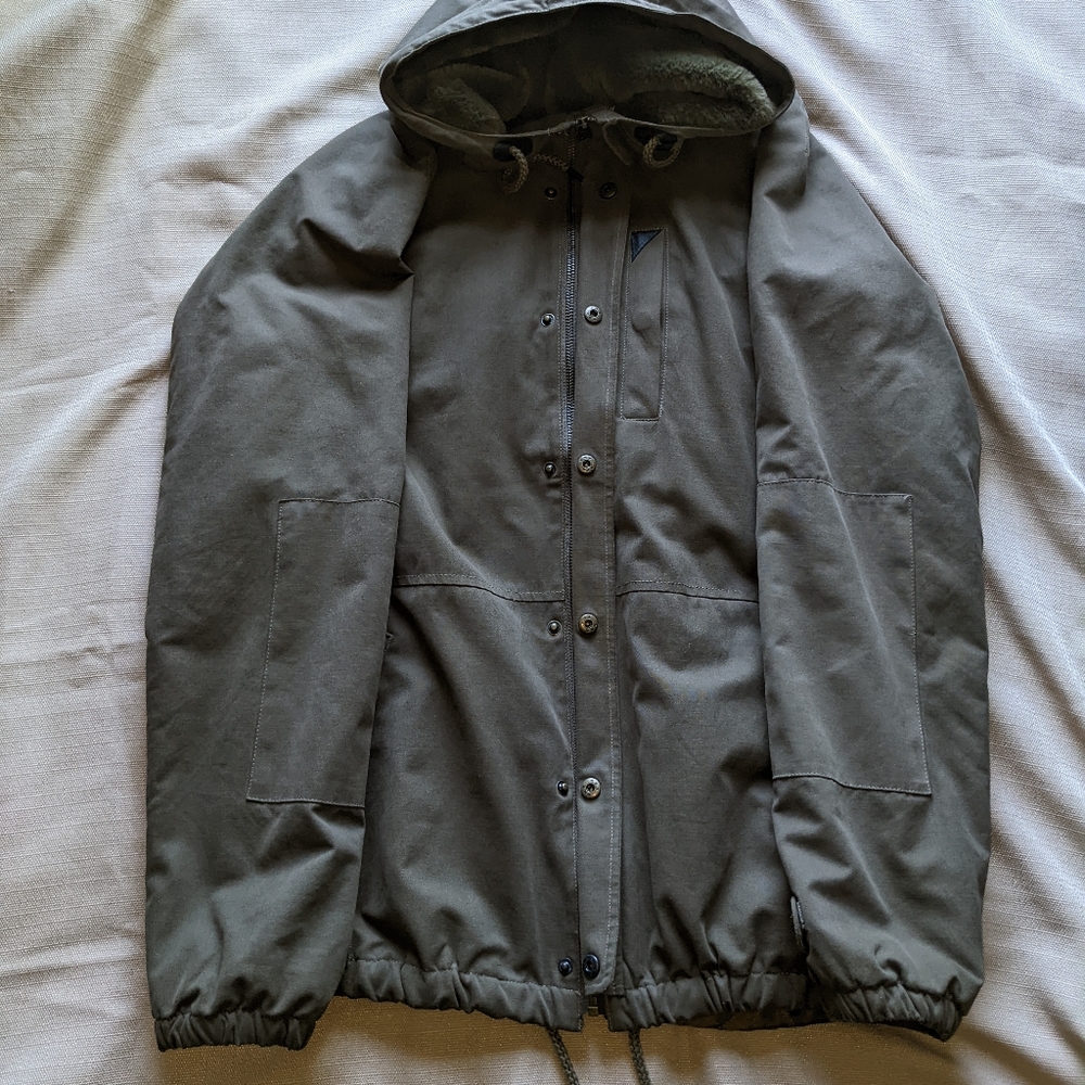 Globe jacket